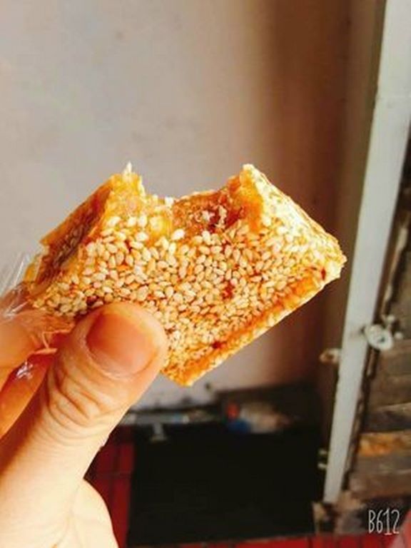Kẹo Mè Xửng Huế 400g