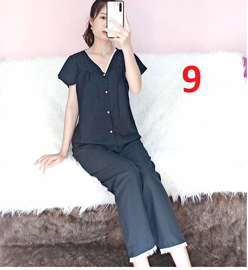 Bộ pijama kate lụa cổ tim phối ren, tay ngắn quần dài