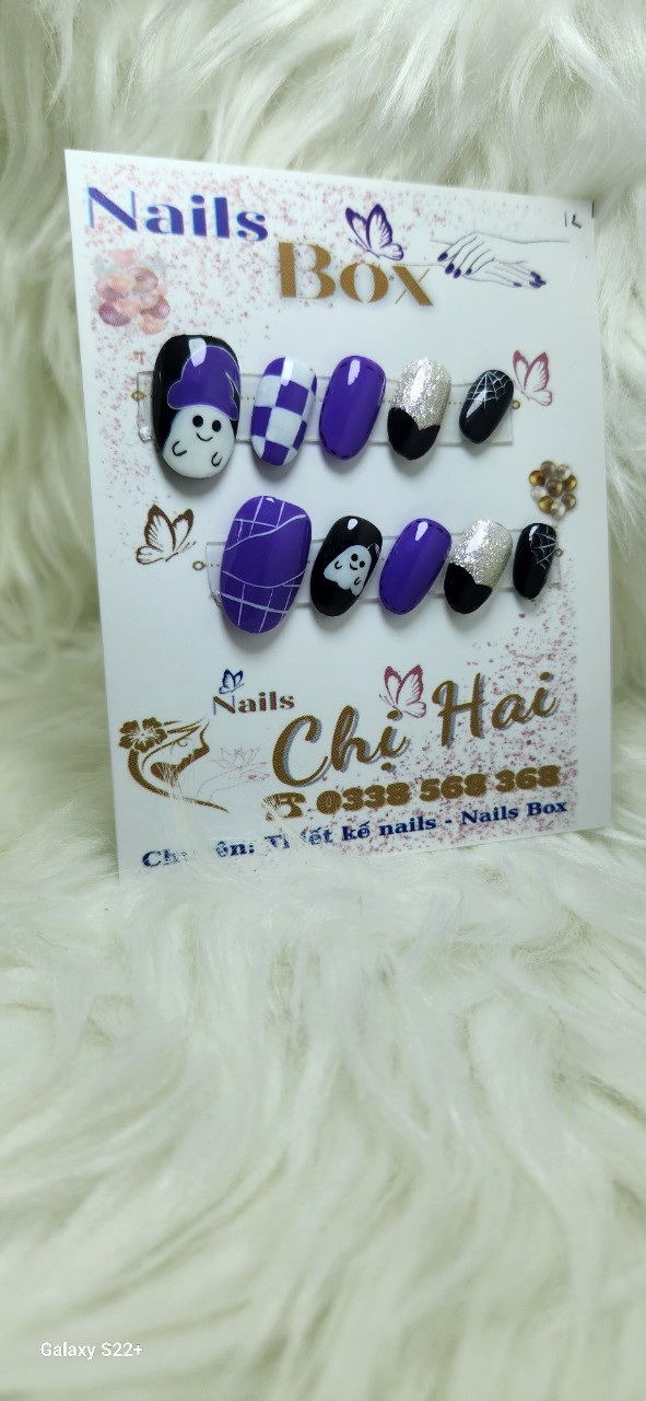 Nails Box