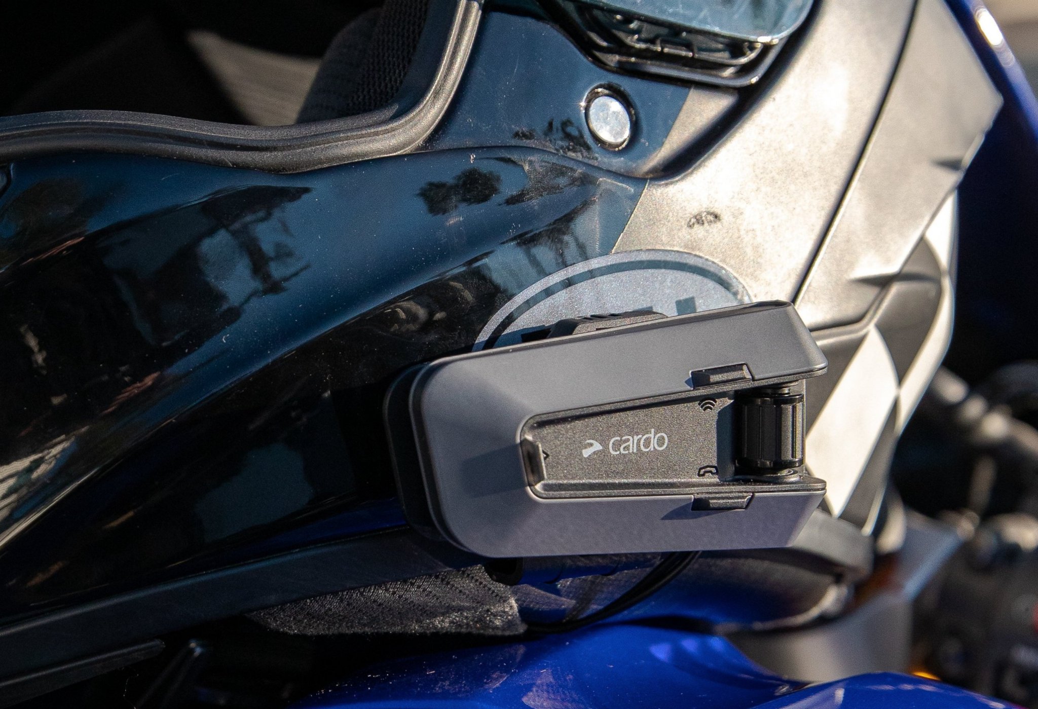 Tai nghe Cardo Packtalk EDGE chính hãng