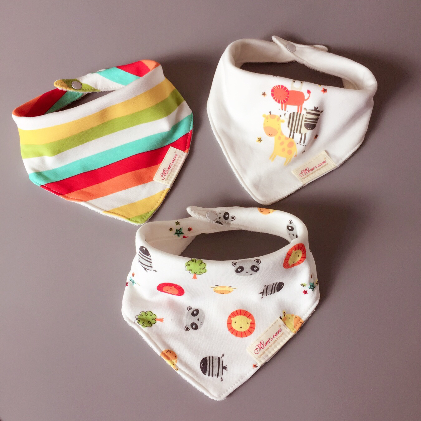 Bộ 3 yếm Momcare cho bé