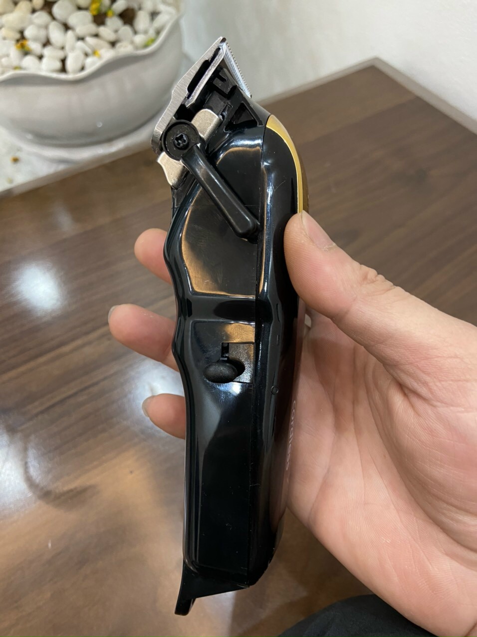 Tông đơ cắt tóc lưỡi kép POP F68