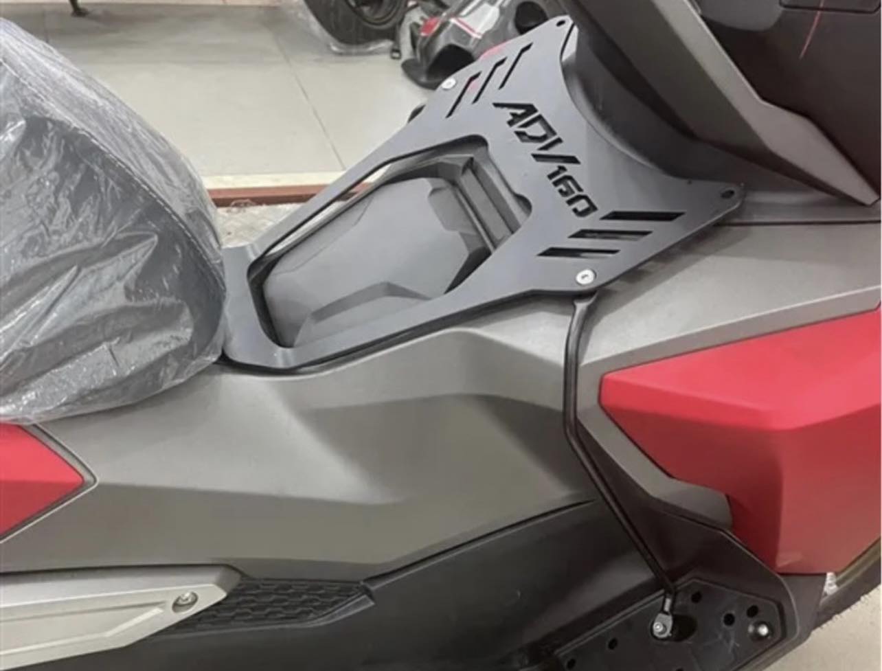 Baga giữa adv 160cc