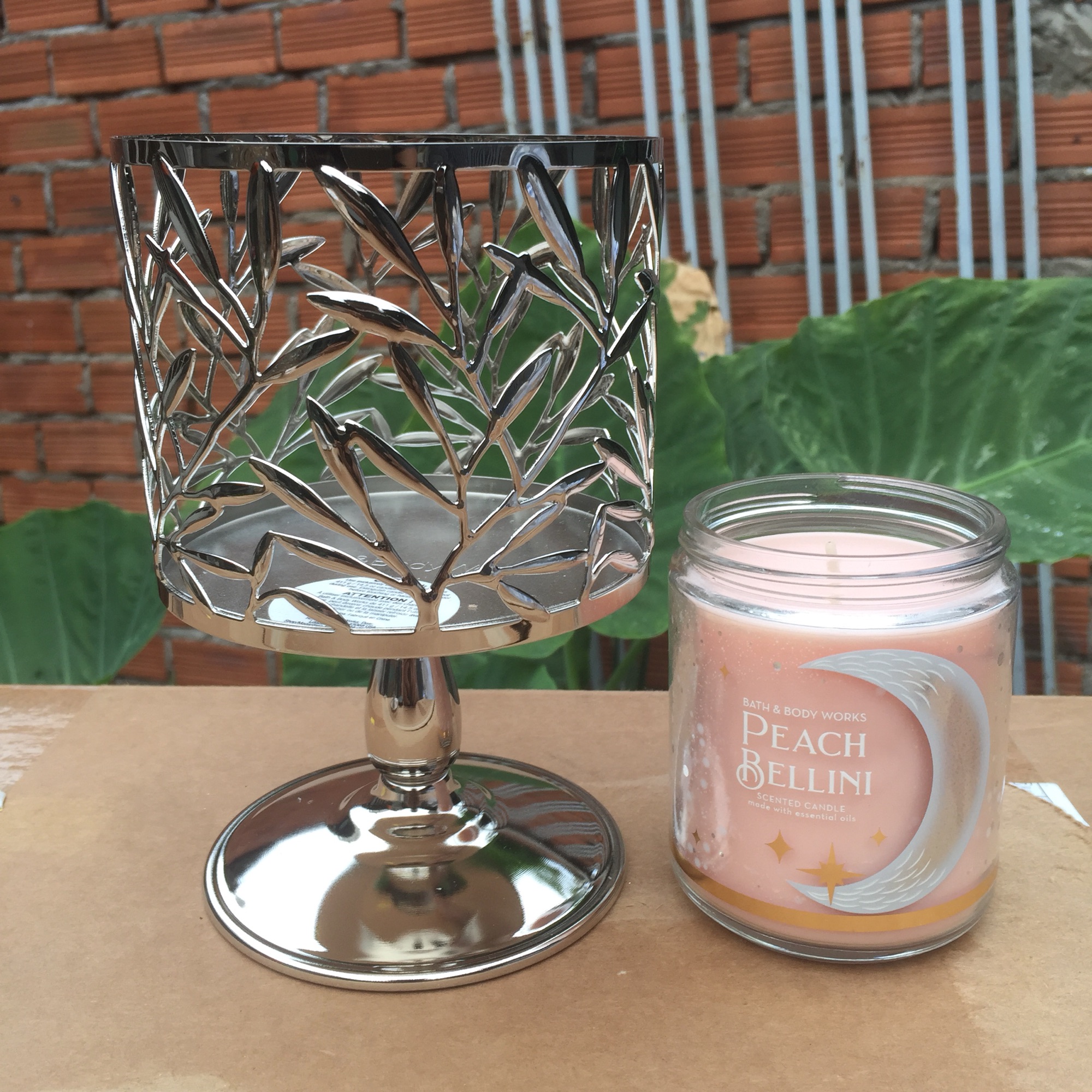 Chân đế đựng nến thơm BBW Bath & Body Works dạng bóng