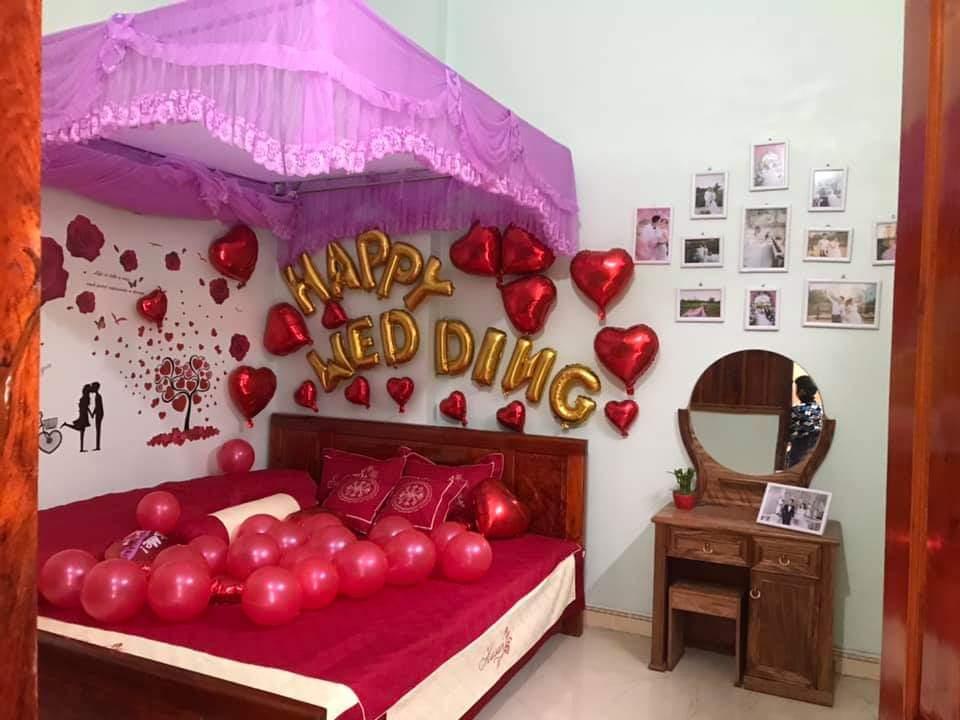 BÓNG TÔNG ĐỎ - Set Bóng Bay Trang Trí Phòng Cưới Phòng Tân Hôn 065( Tặng bơm tay, băng dính,)