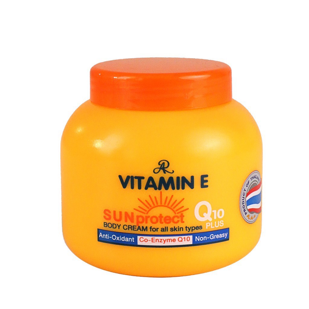 Kem Vitamin E Q10 Dưỡng ẩm Chống nắng Thái Lan