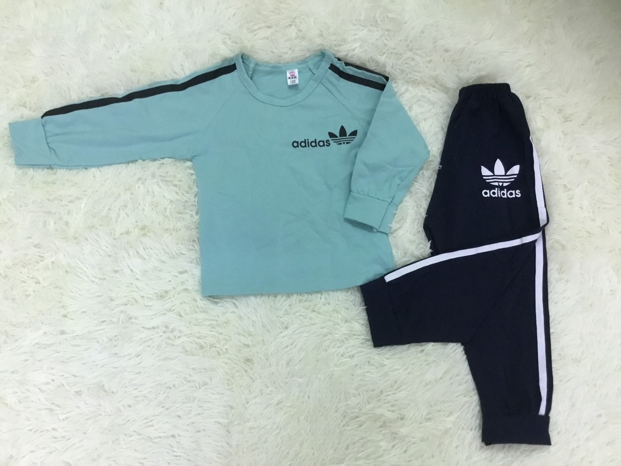 Đồ bộ thun coton Adidas dài bé trai và bé gái (10-20kg)