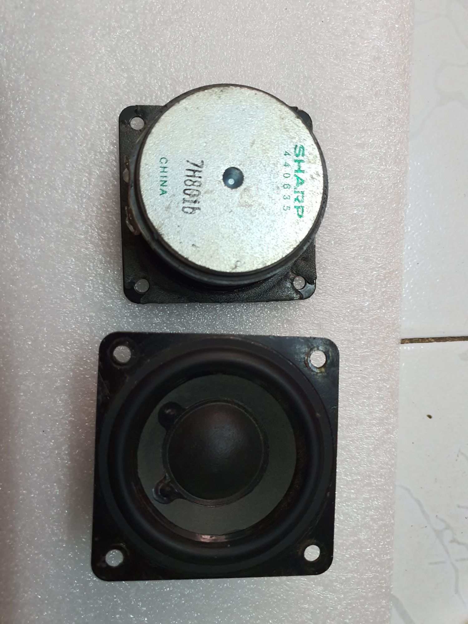 [HCM]Loa toàn dải Sharp 6.5cm tháo tivi.