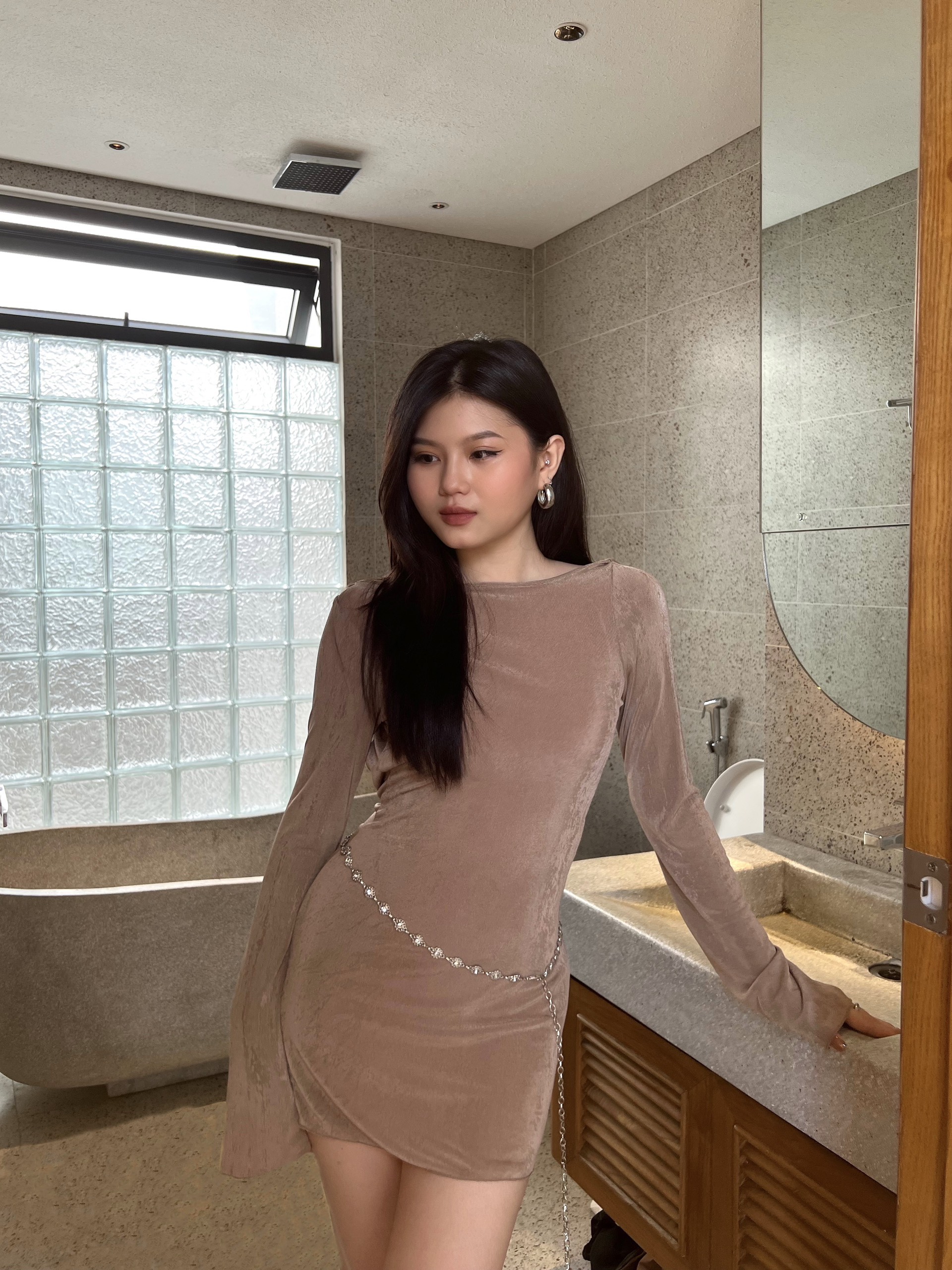 Đầm ôm body hở lưng quyến rũ ( COCKTAIL )