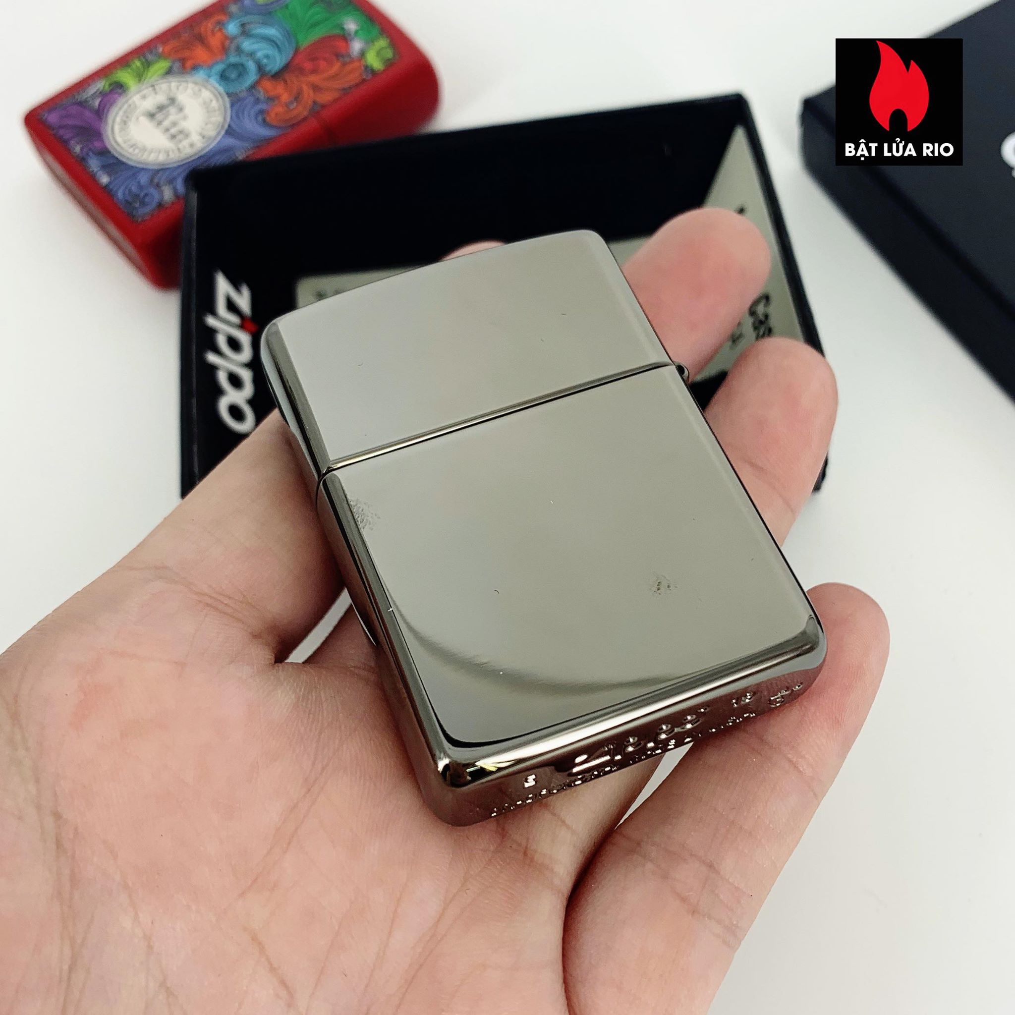 Bật lửa Zippo 29928 – Zippo Armor® Flame Design Black Ice
