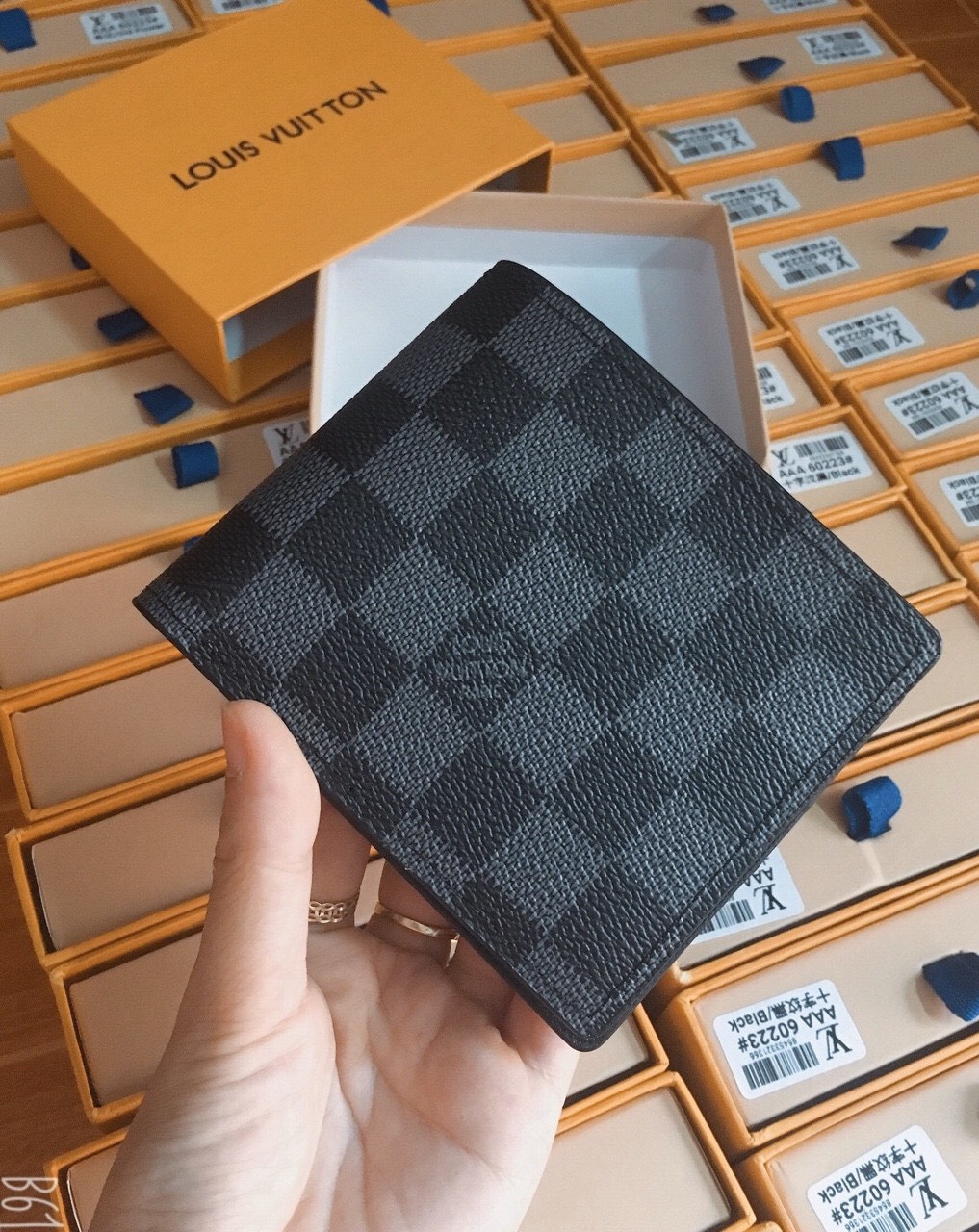 Ví nam chất liệu da hàng cao cấp full box