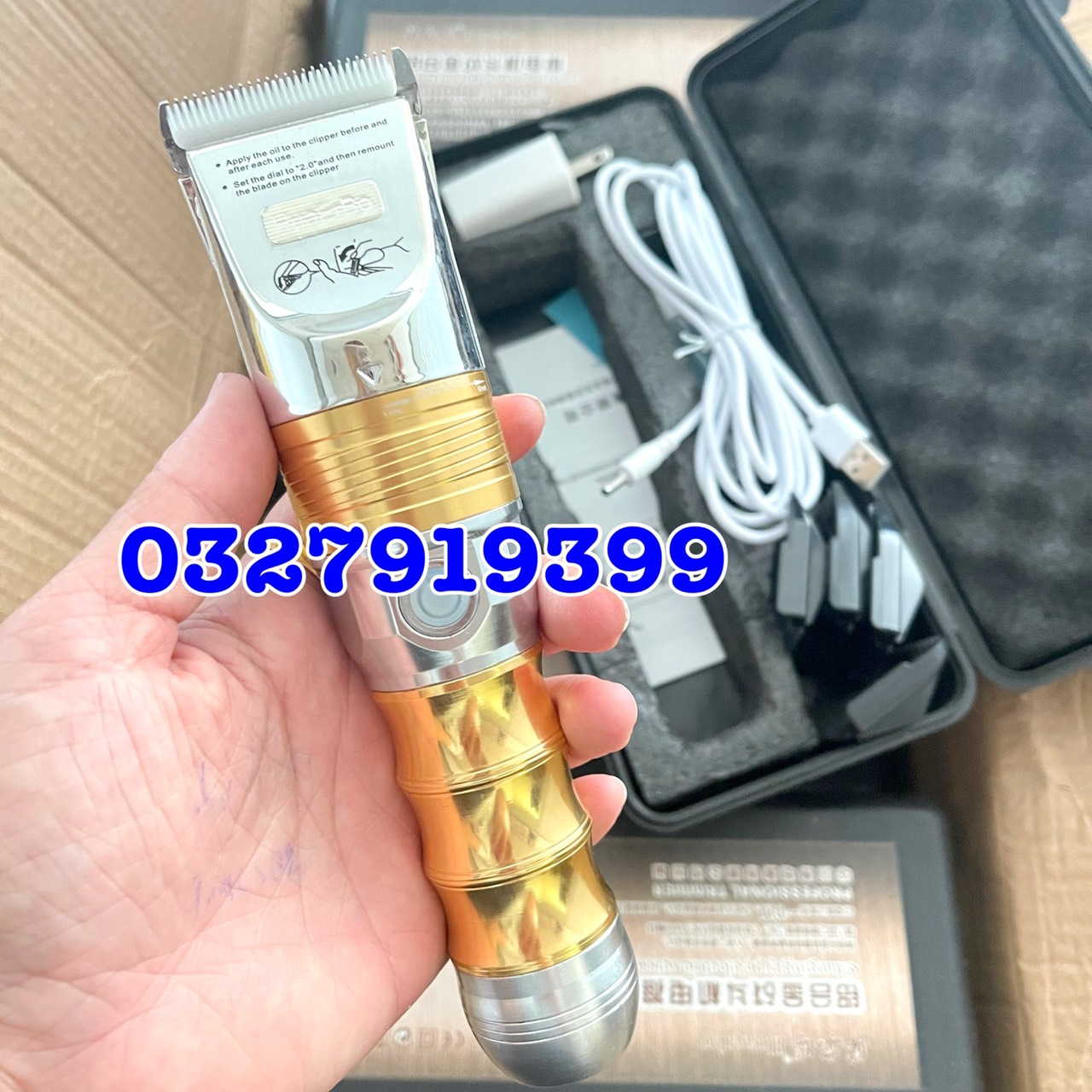 Tông đơ cắt tóc pin trâu HUAERBO B60