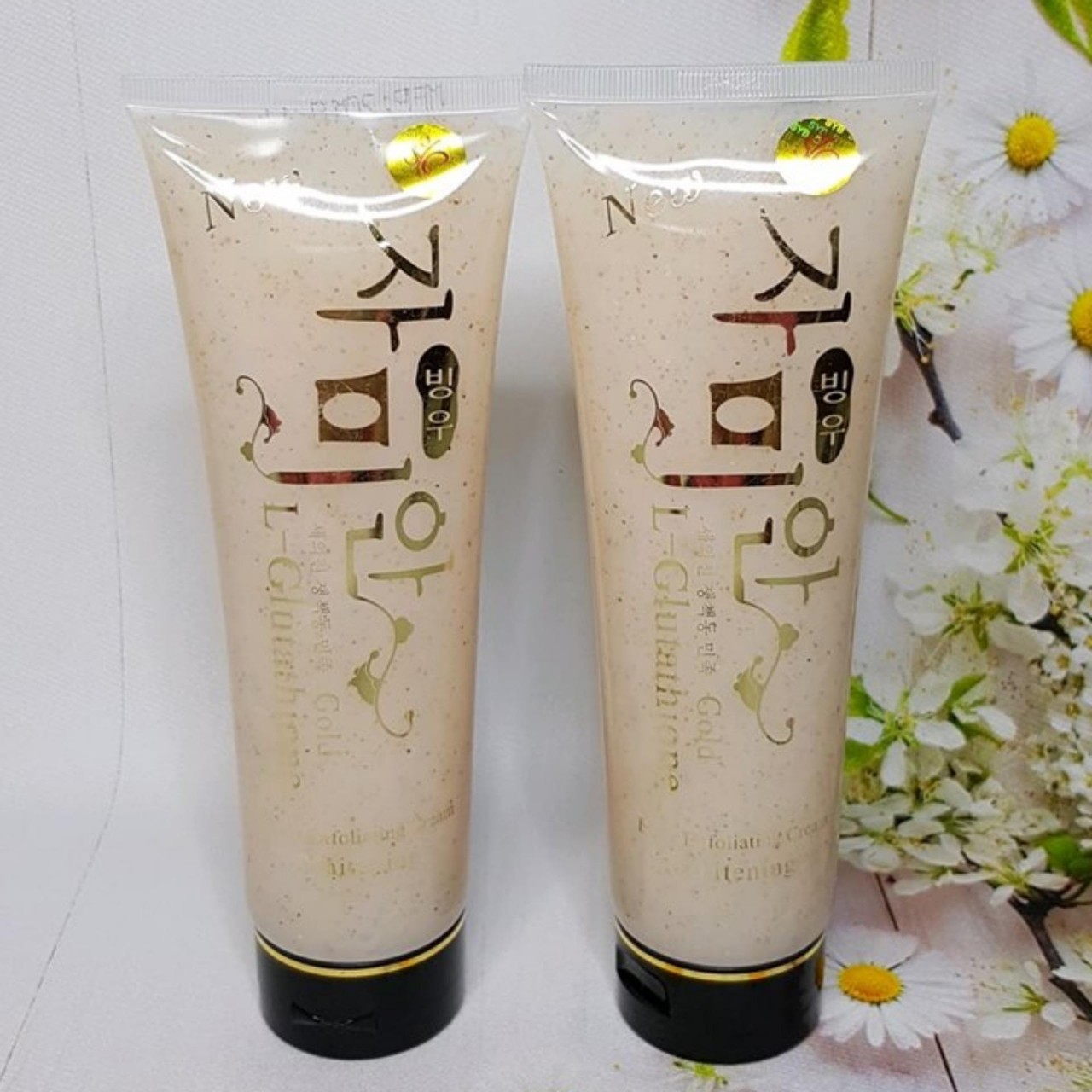 Gel Tẩy tế Bào Chết Gold Body Whitening Hàn Quốc