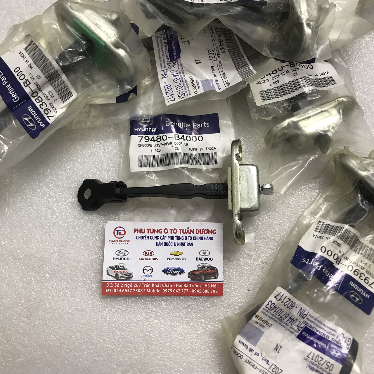 Dẫn hướng cửa Hyundai I10 Grand