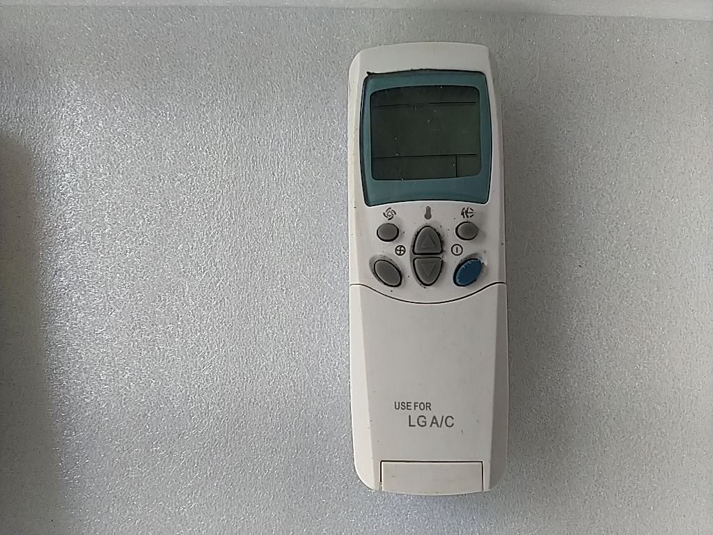 Điều khiển điều hòa LG