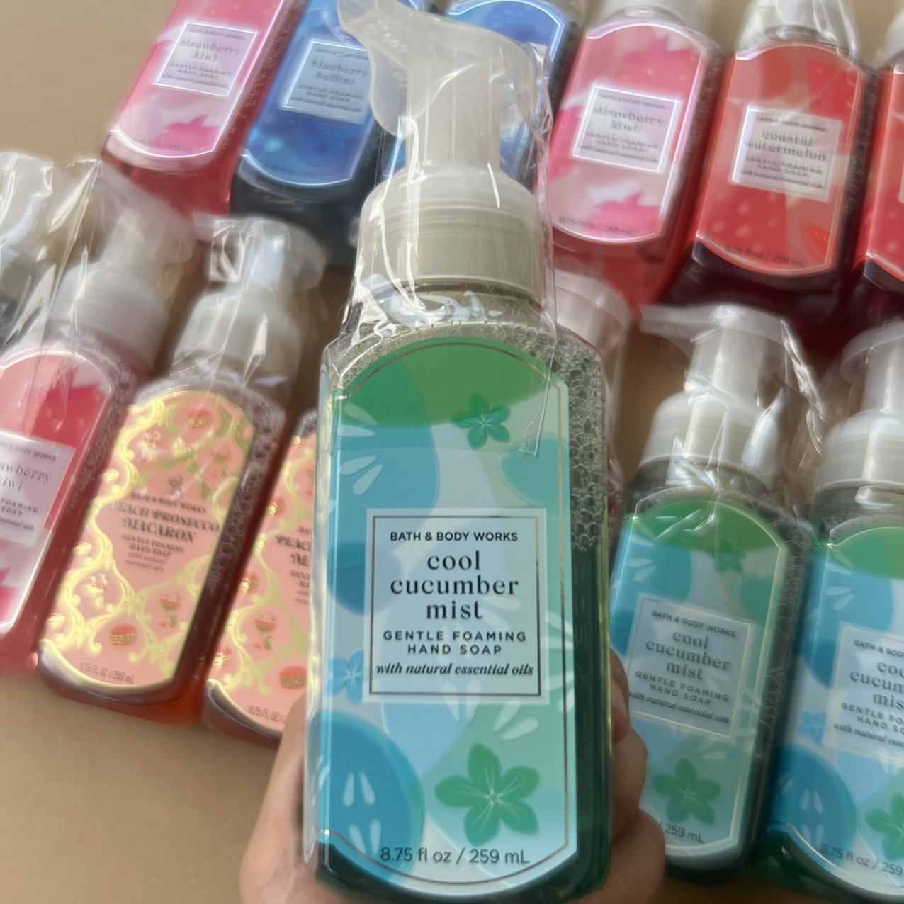 (Hàng Mỹ) Nước rửa tay tạo bọt Bath & Body Works - 259ml