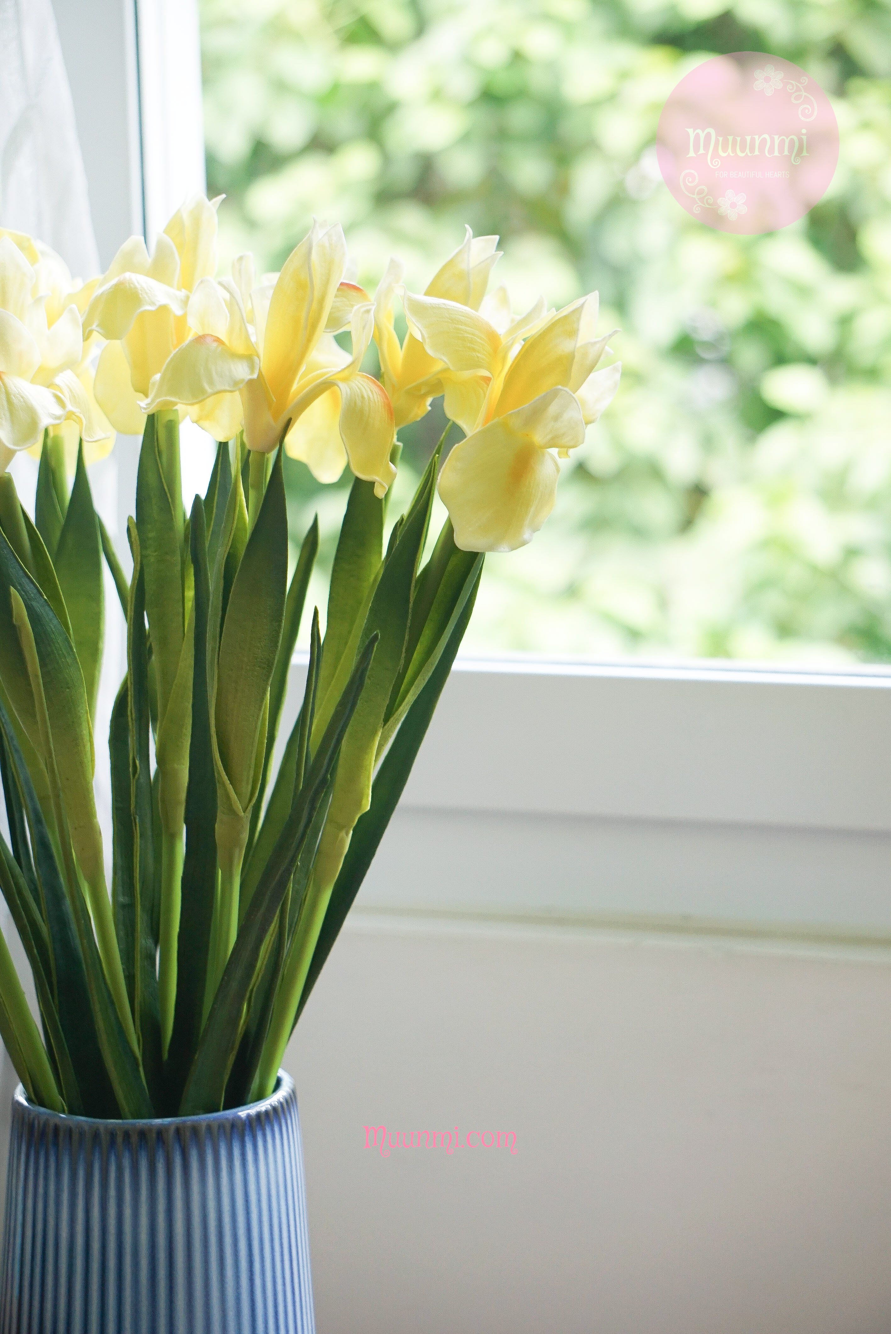 Hoa lụa 🌸 | Hoa DIÊN VĨ đẹp nhẹ nhàng thanh nhã ( 2 màu Vàng + Trắng)