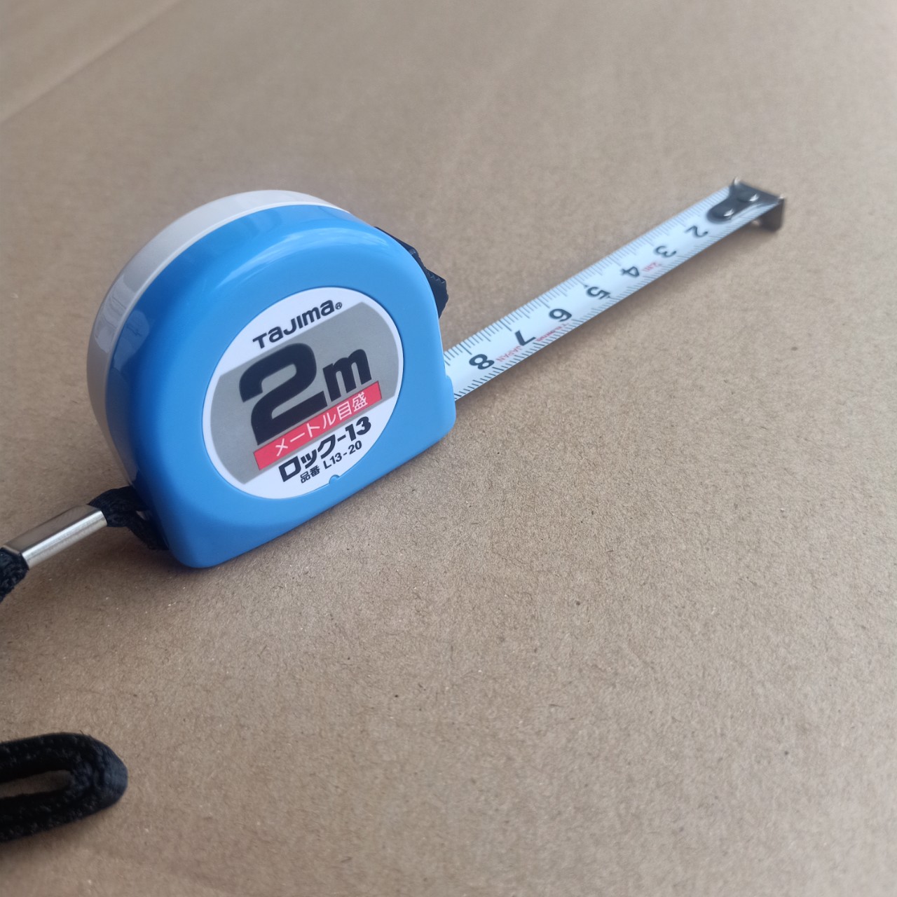Thước kéo cao cấp 2 mét Tajima  model L13-20BL