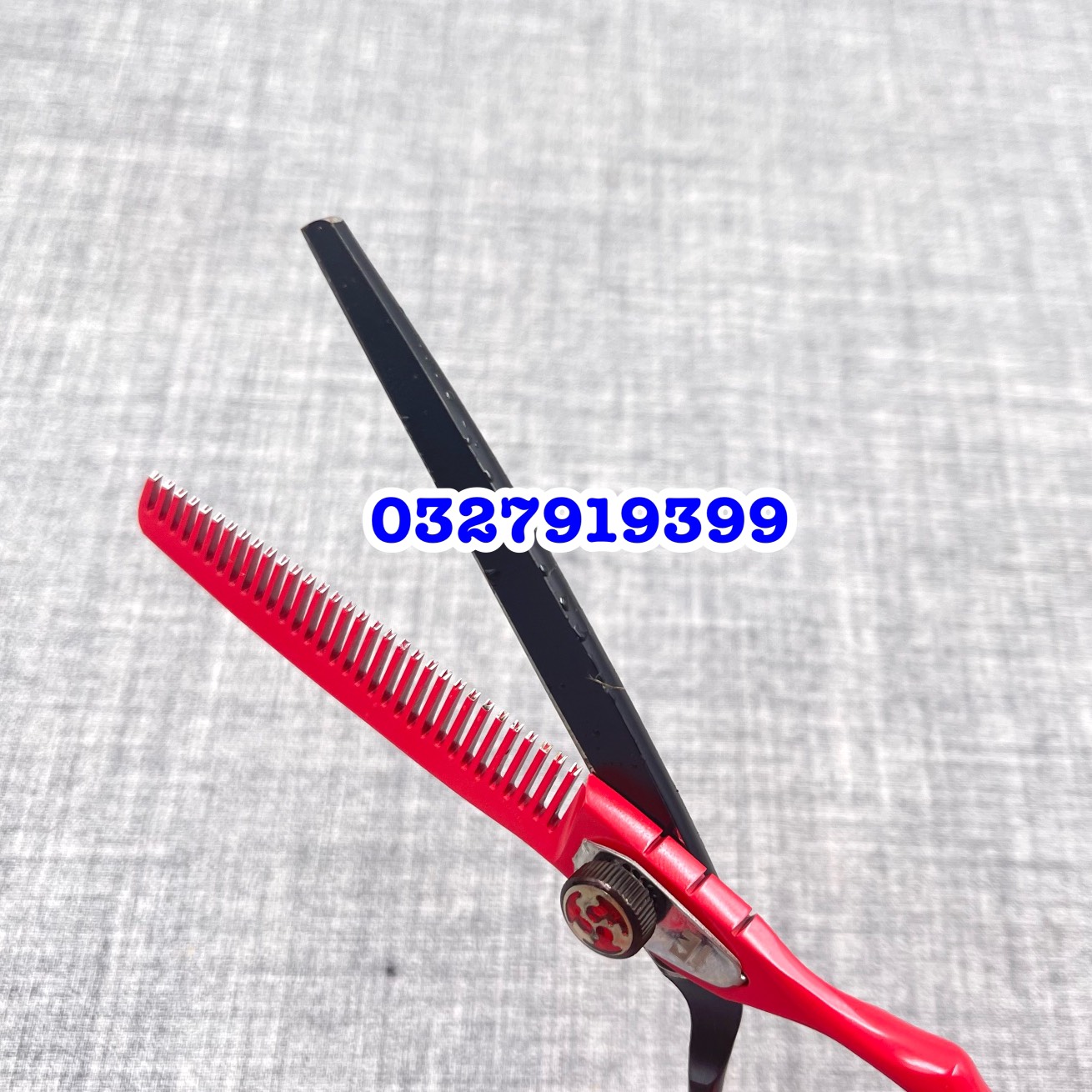 Kéo cắt tóc cao cấp Kai 6.0 ( đỏ đen )