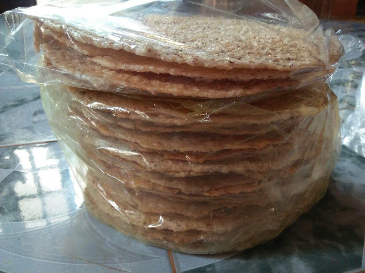 Bánh tráng dừa Tam Quan đã nướng