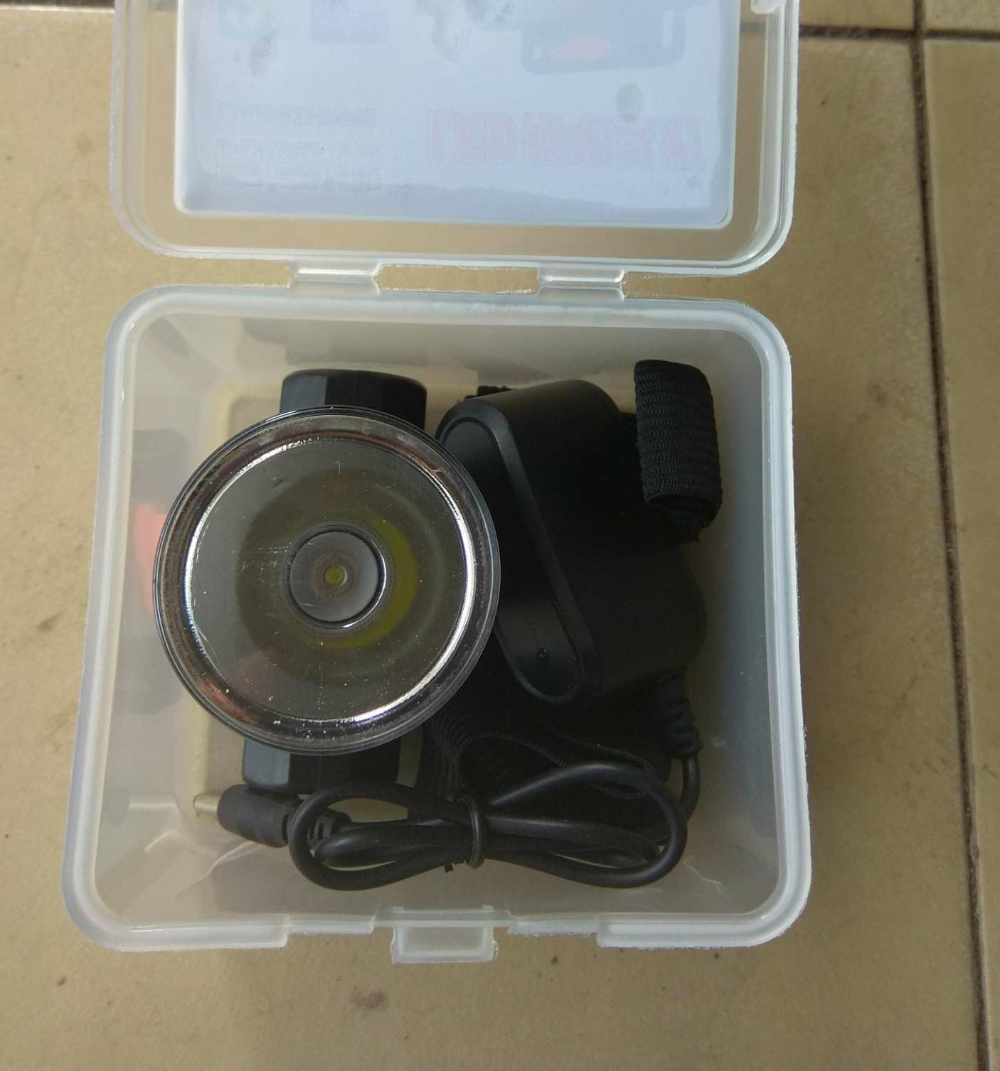 Đèn pin đeo đầu 199 55w đẹp