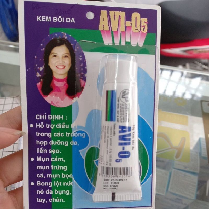 KEM BÔI MỤN AVI-O5 giá rẻ