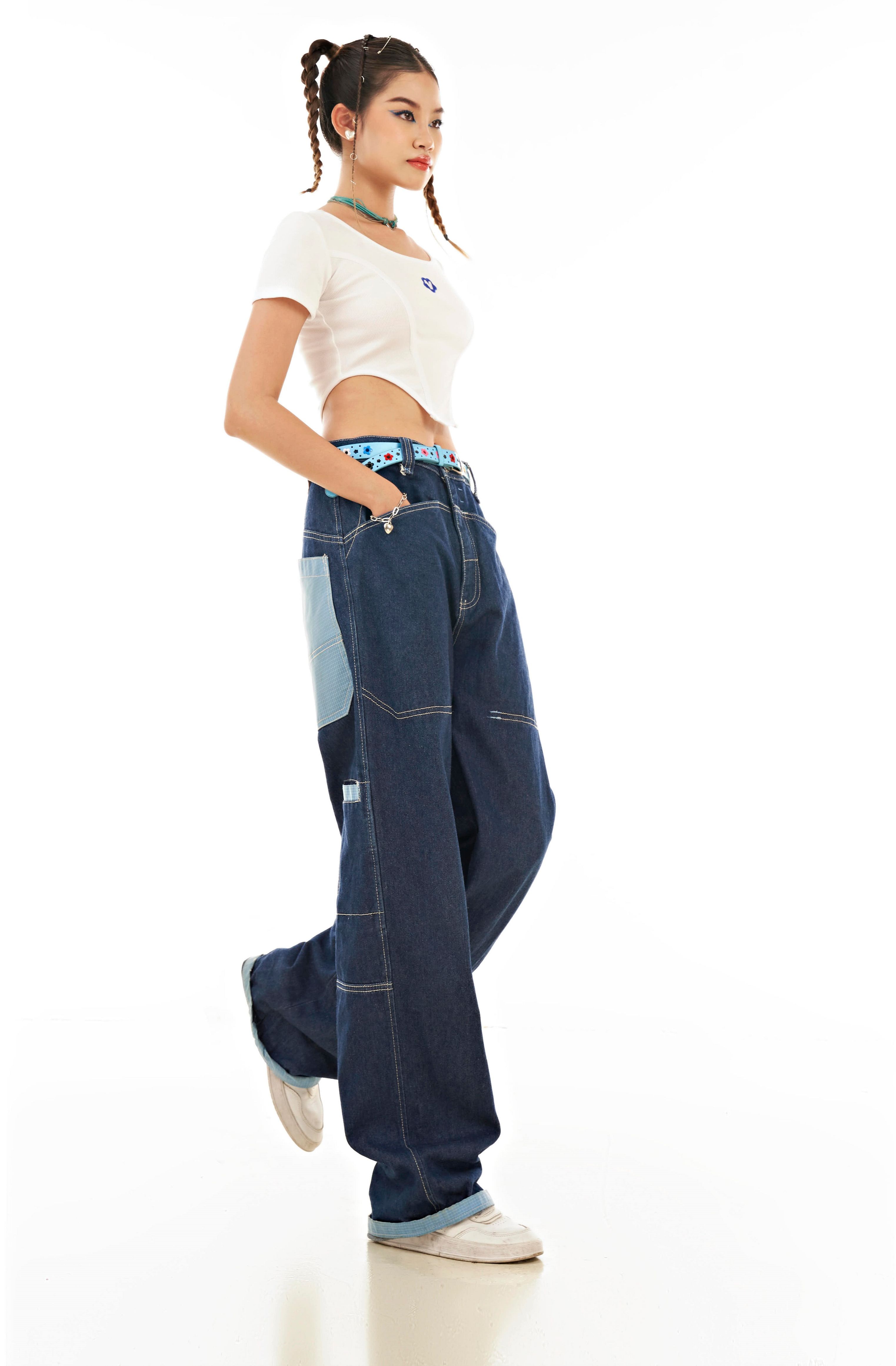 Áo croptop khoét eo tay ngắn Vicolas - VICO16