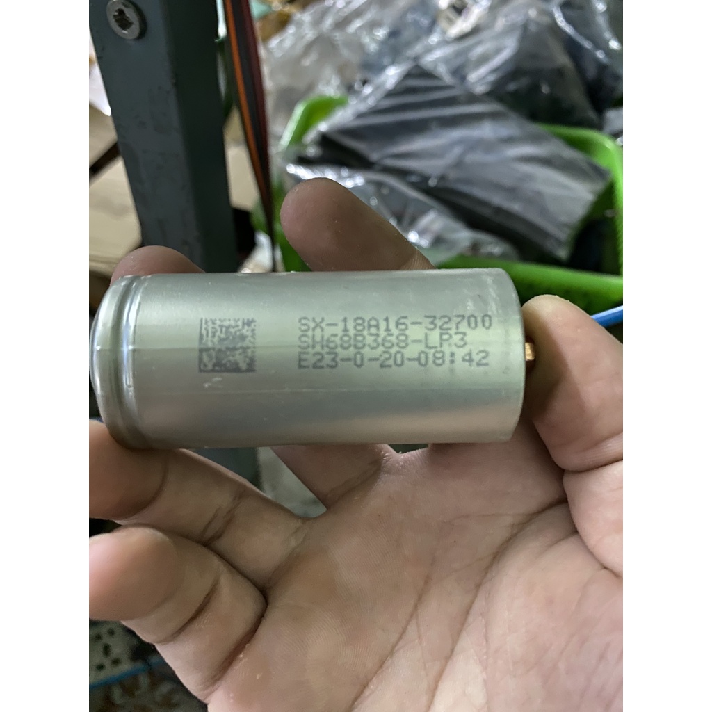 Pin lithium sắt 32700 6.0-6.8ah 3.2v 3c max 10c