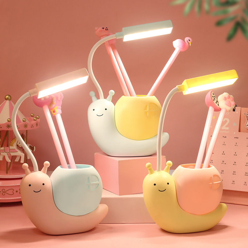 Đèn học để bàn hình ốc sên có khay đựng bút