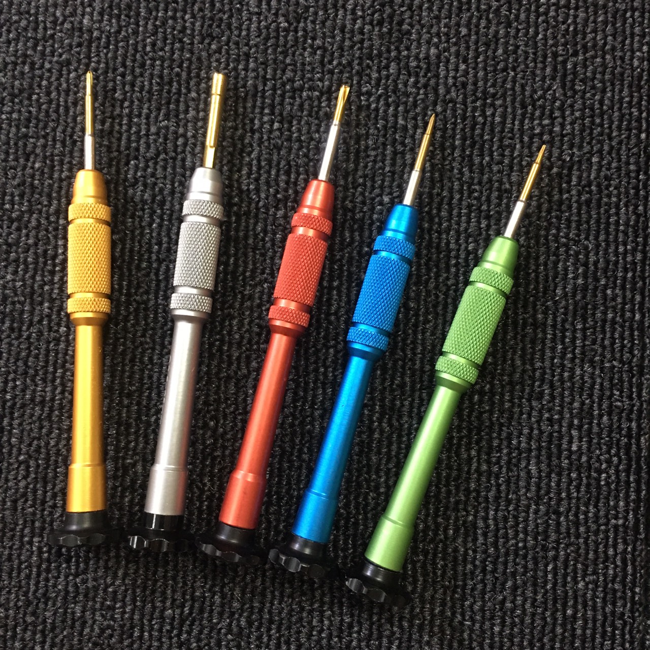 [HCM]Combo 5 vít mở iphone và Samsung