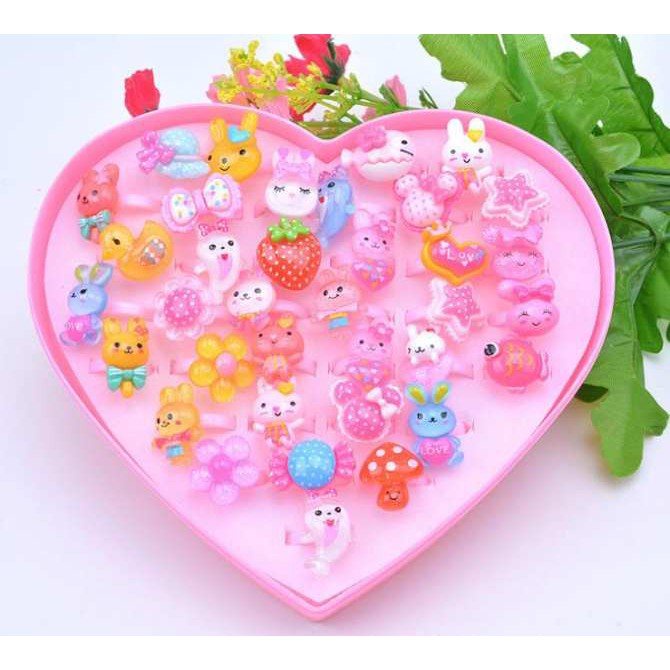 SET 10- 36 Chiếc Nhẫn Đeo Tay Dễ Thương Cho Bé