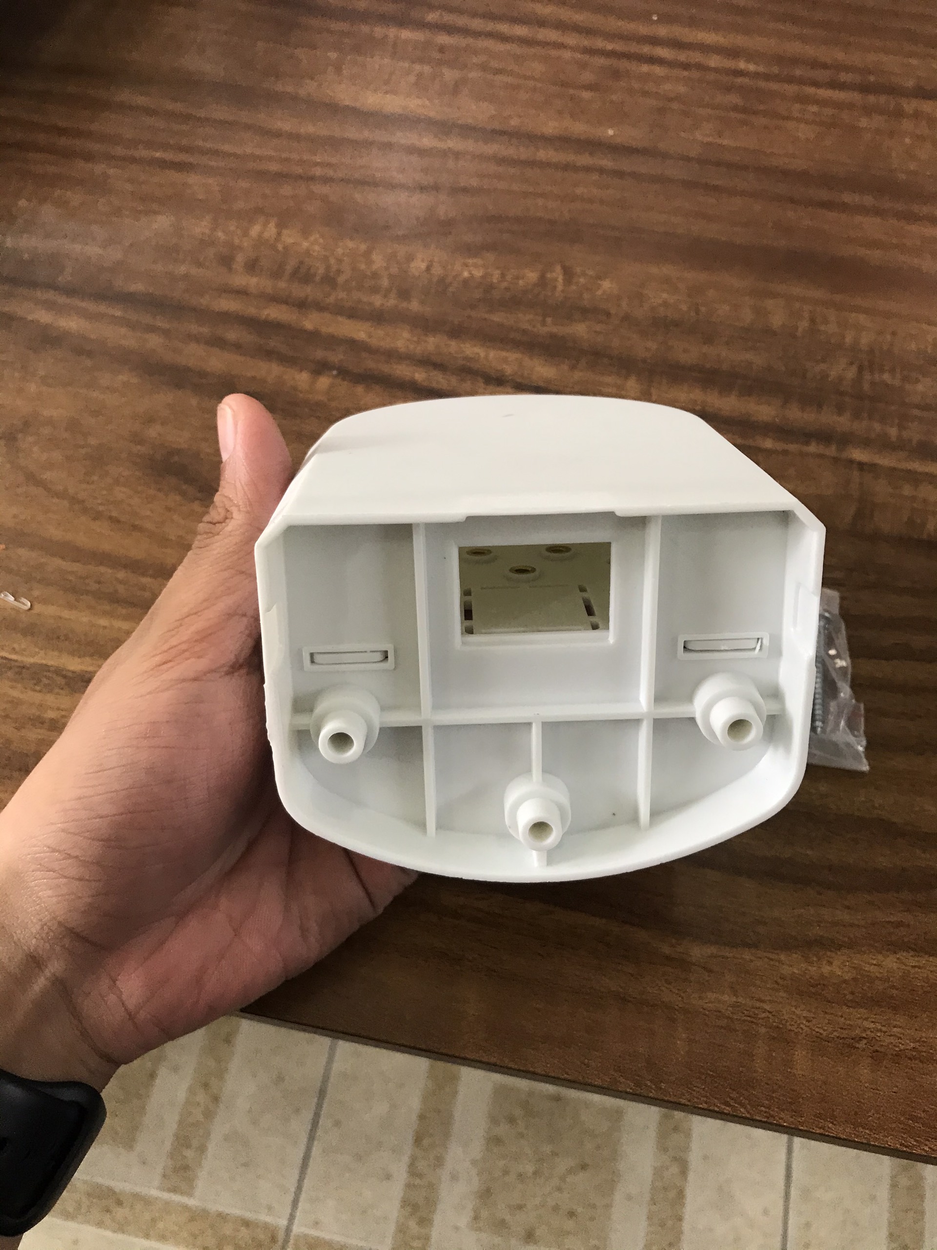 Chân đế Camera Ip Dome