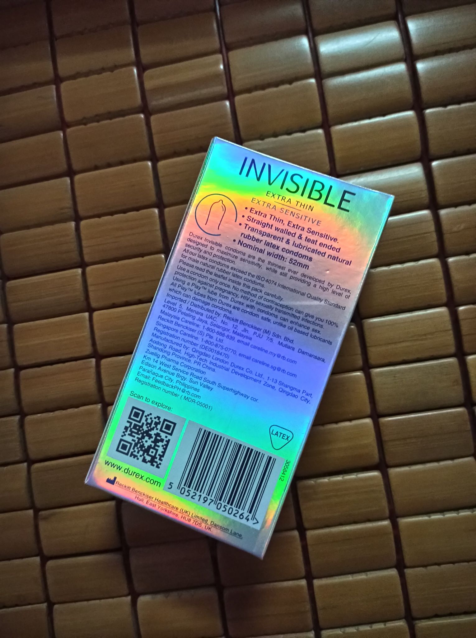 BỘ 3 HỘP DUREX INVISIBLE EXTRA THIN + GEL DUREX KY