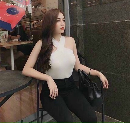 Áo kiểu chéo dây thun gân cực đẹp thời trang.