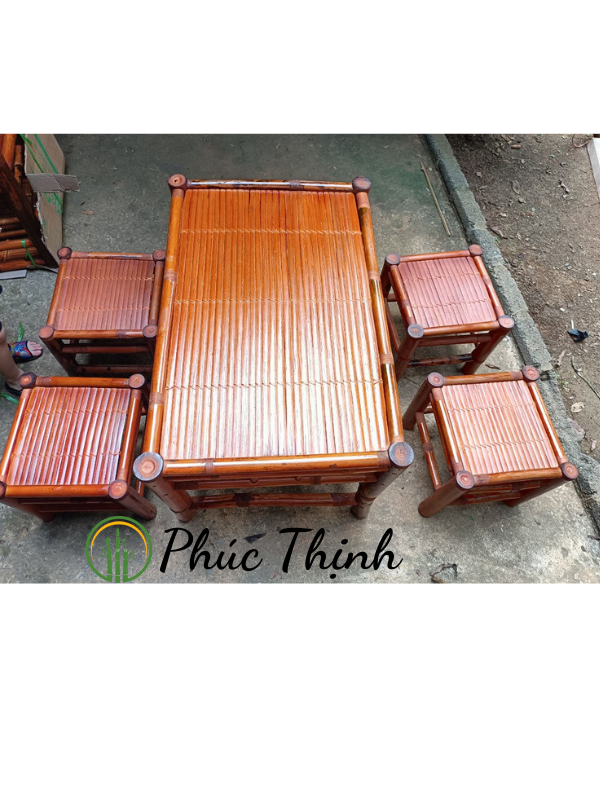 Bàn ghế tre tự nhiên