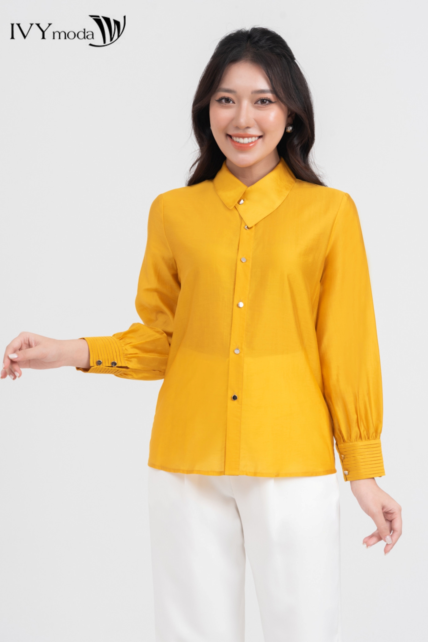 Áo sơ mi lụa cổ kiểu ivy moda ms 17m8508