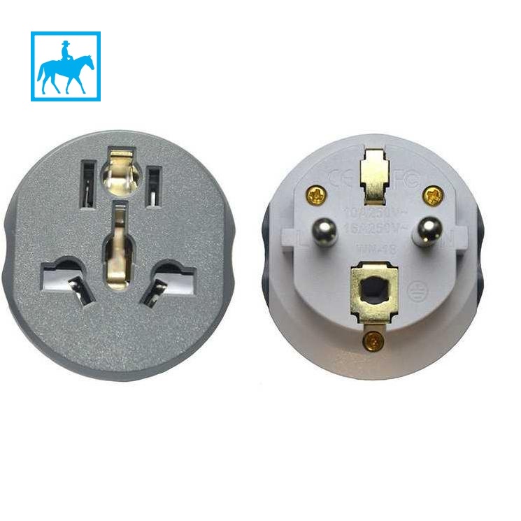 Phích cắm chia 5 đa năng 2200W