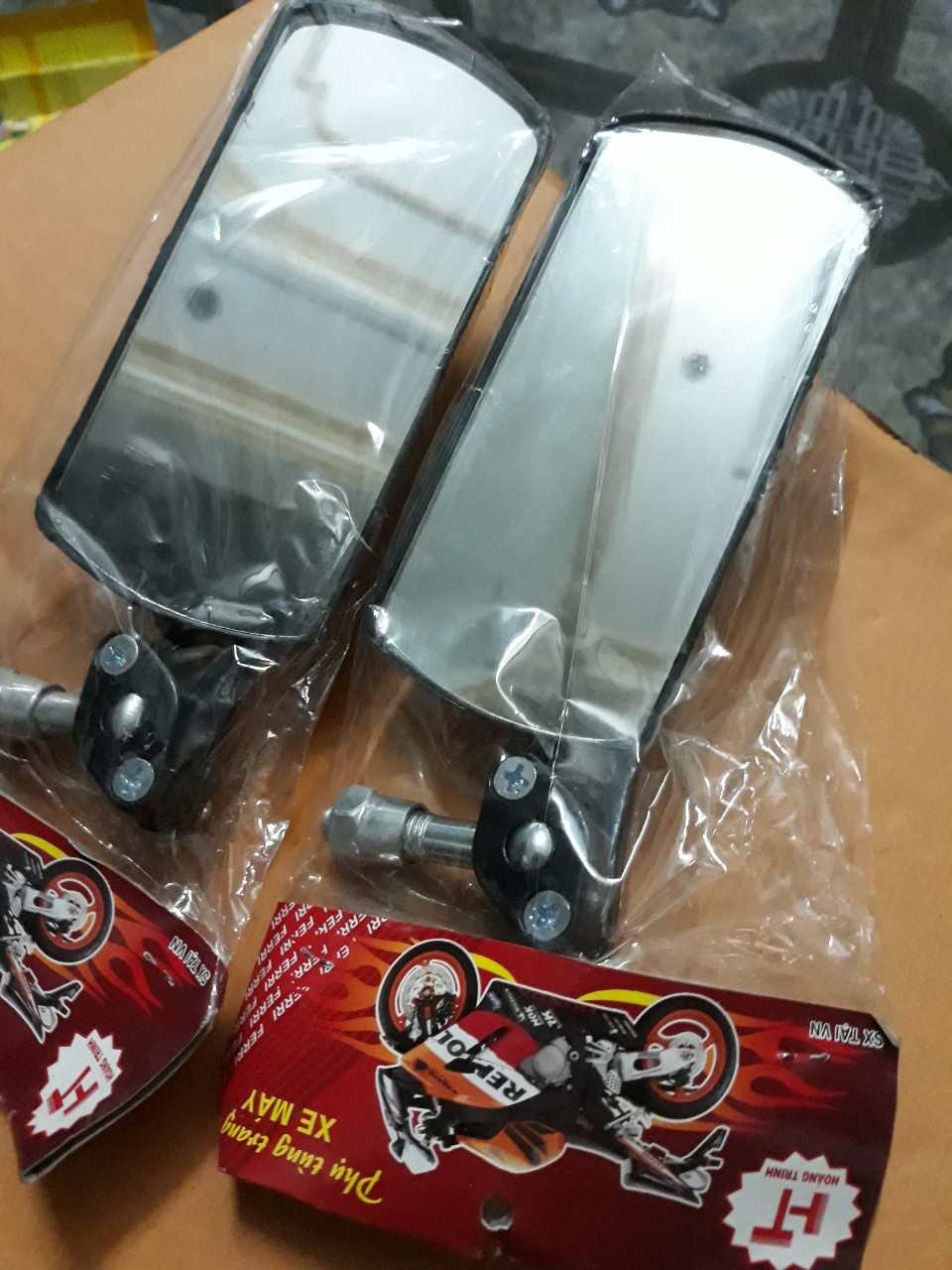 Gương Kính Chiếu Hậu Xe Máy