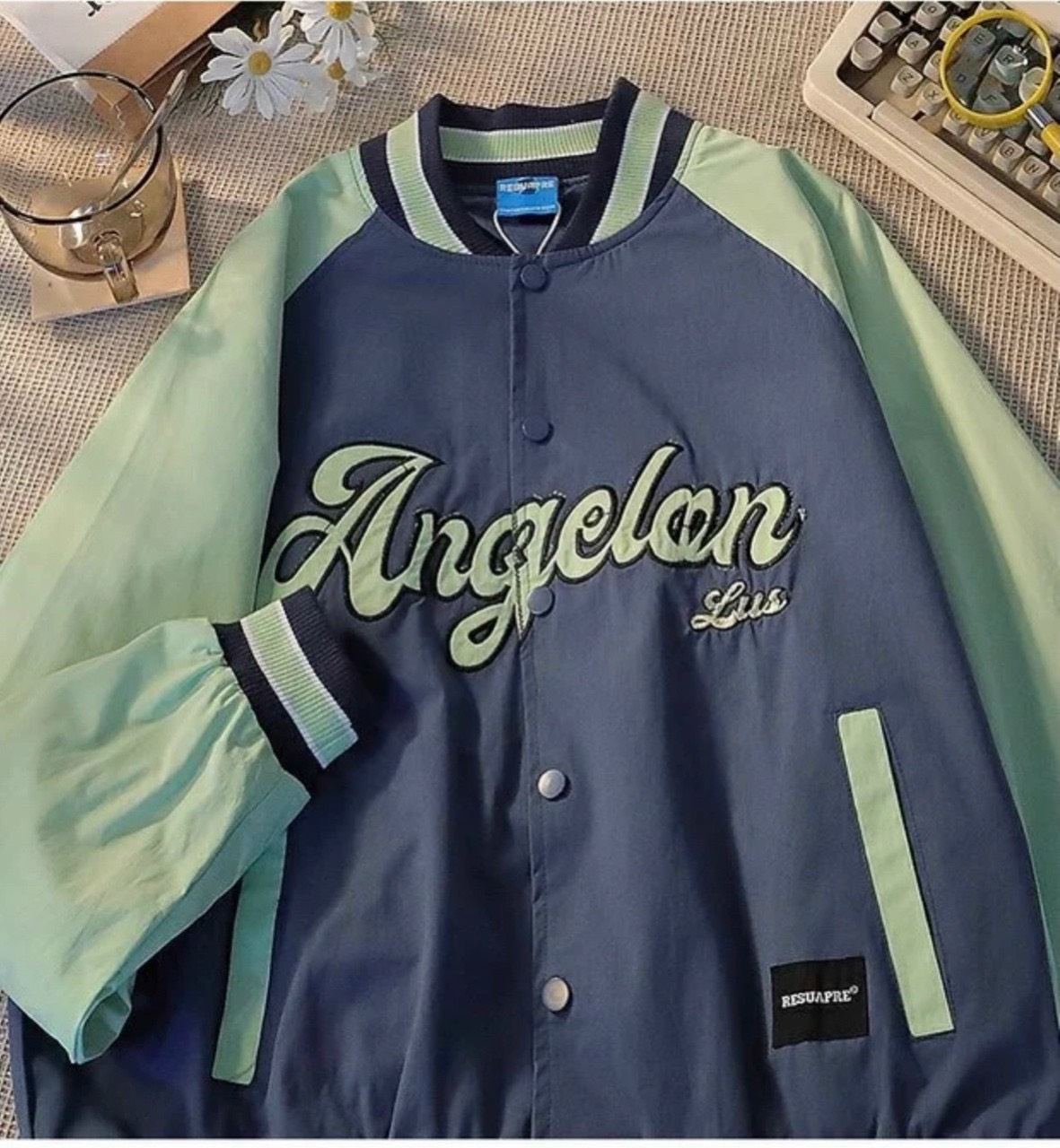 ÁO KHOÁC DÙ BOMBER LÓT DAS DÀY DẶN IN CHỮ ANGELAN FORM THỜI TRANG NAM NỮ TUỔI TEEN CÁ TÍNH