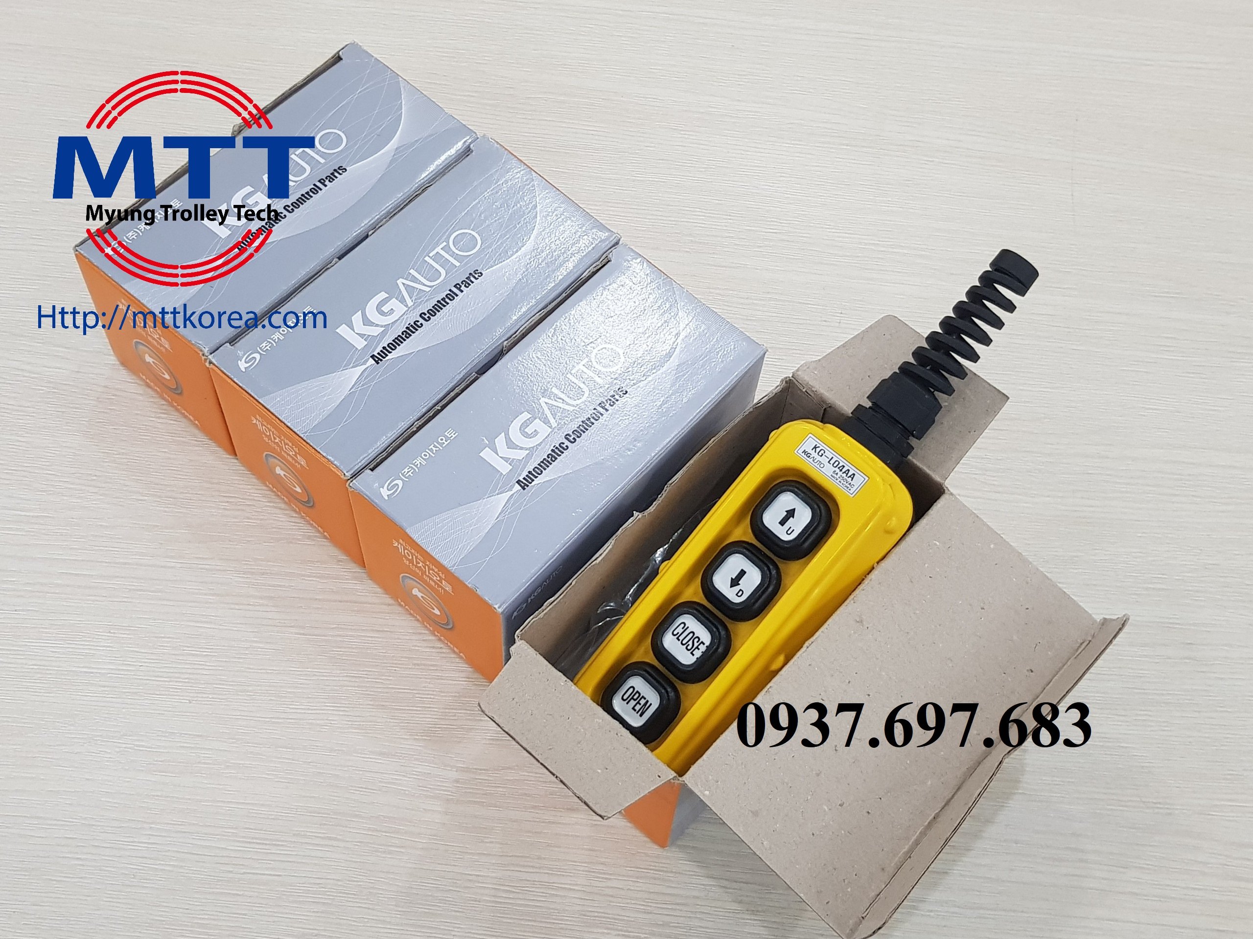 [HCM] Tay bấm điều khiển 4 nút  KG-L04AA(K) cho tời điện palang