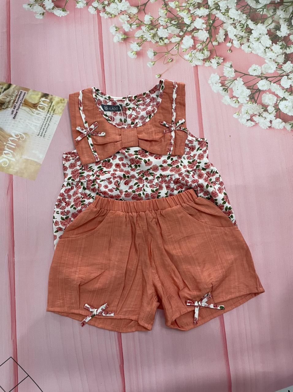 [Nhập RS0822 giảm 30k cho đơn 99k]Bộ đồ cotton đùi hoa bé gái