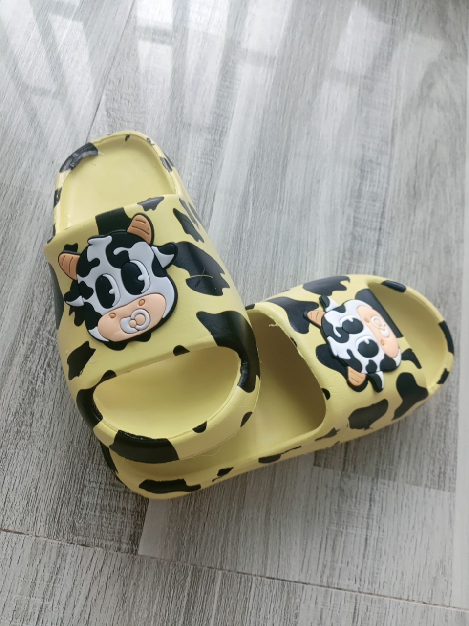 DÉP BÉ Bánh mì Bò sữa cực dễ thương. ( FORM NHỎ NÊN CHỌN TĂNG 1 SIZE)