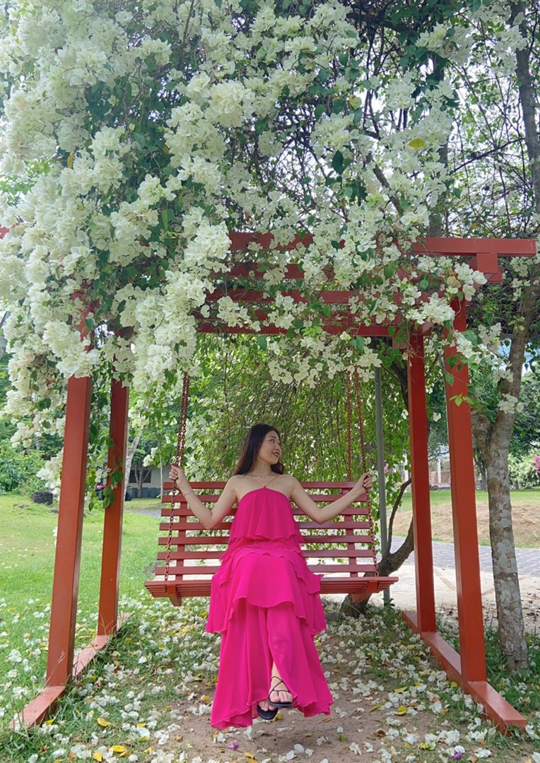 [ MẪU HÓT ] Đầm Maxi Tầng Yếm Xích - Váy Dài Nữ Hở Lưng Thiết Kế Hiện Đại, Cho Những Cô Nàng Thích Đi Biển,  Đầm maxi đi biển tầng yếm xích 5 Màu có video và ảnh thật S0