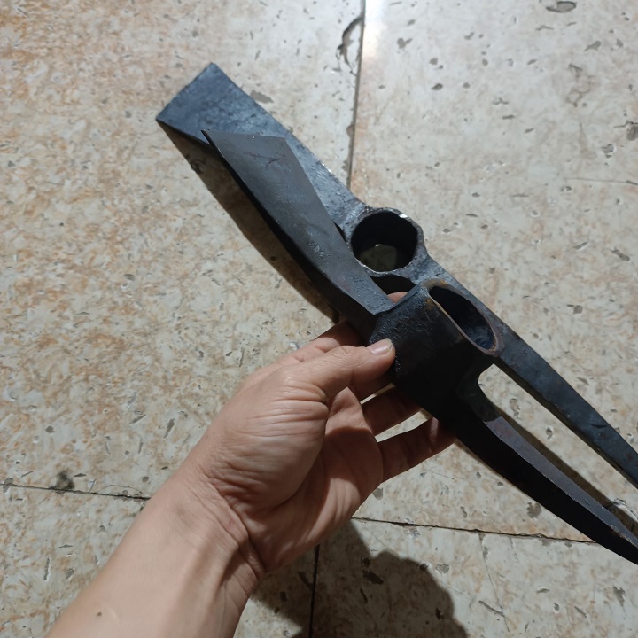 Cuốc trim làm vườn dày khoẻ