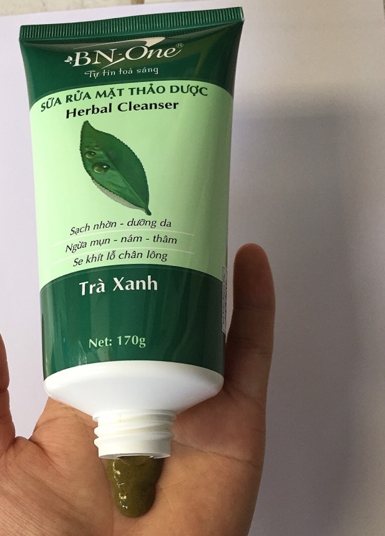 [HCM]SỮA RỬA MẶT THẢO DƯỢC BNONE 50g