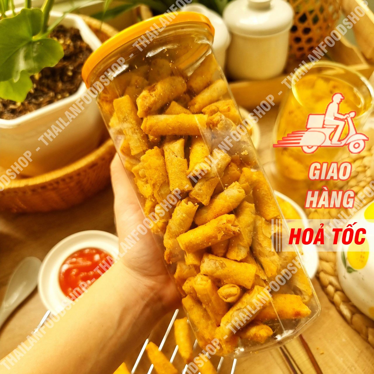 Chả Giò Tôm Mini Sấy Giòn Ăn Liền - Lon 400gr