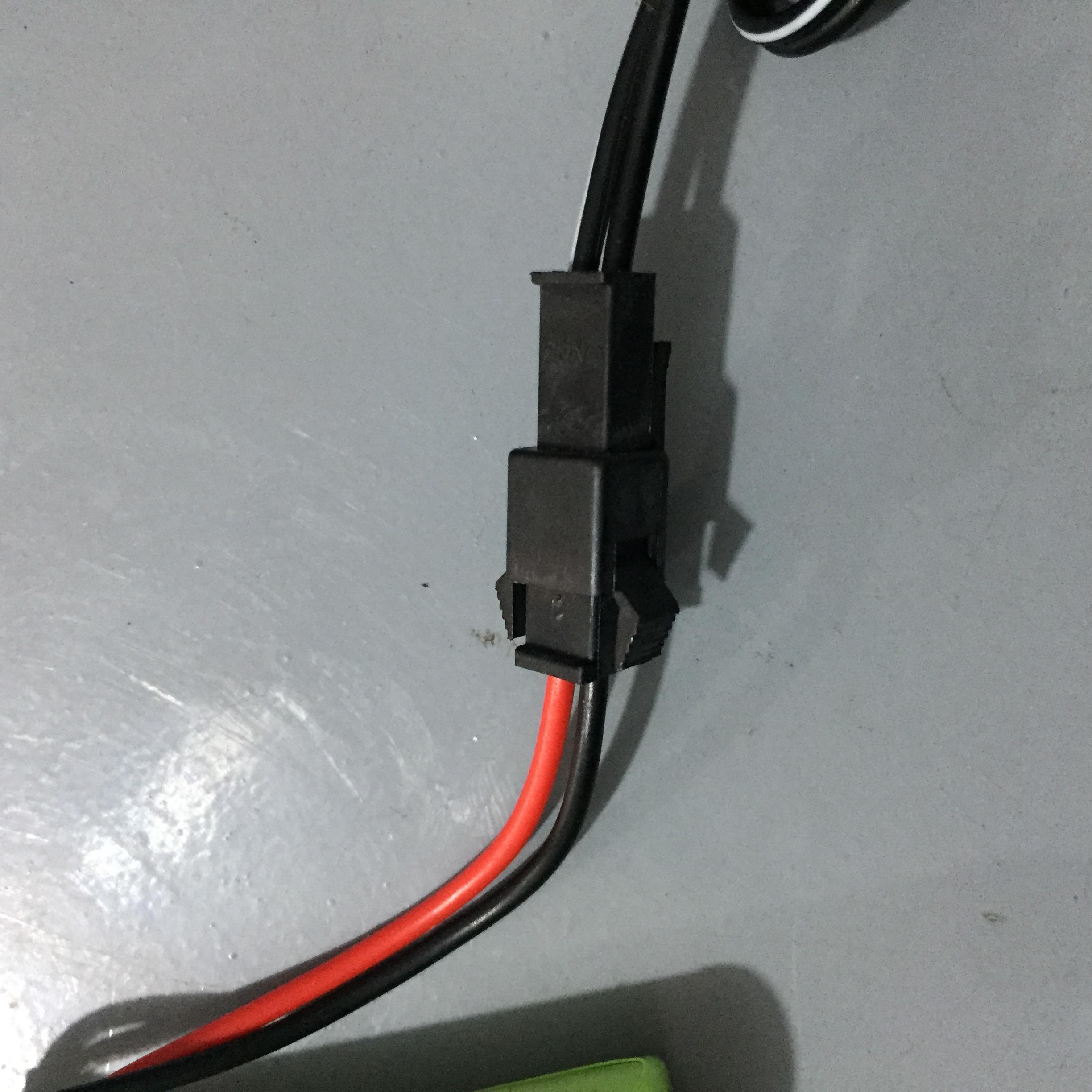 [HCM]Dây sạc 6V công SM( Dùng cho pin xe điều khiển)