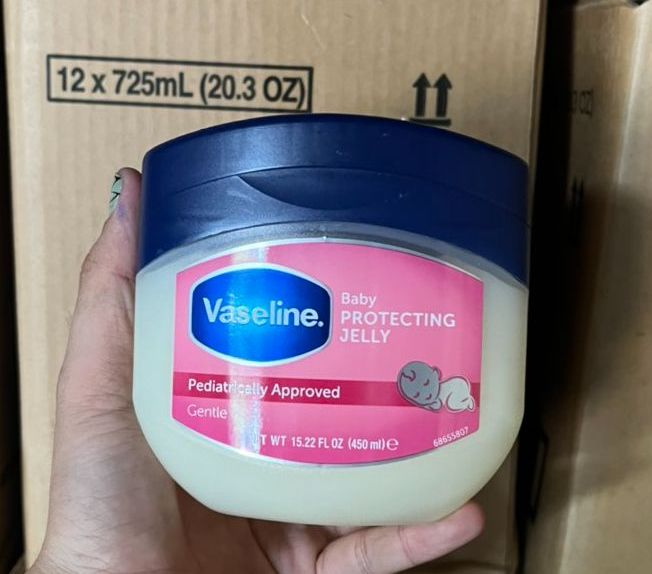 HCMSÁP DƯỠNG VASELINE BABY PROTECTING JELLY 450ML - Ấn Độ