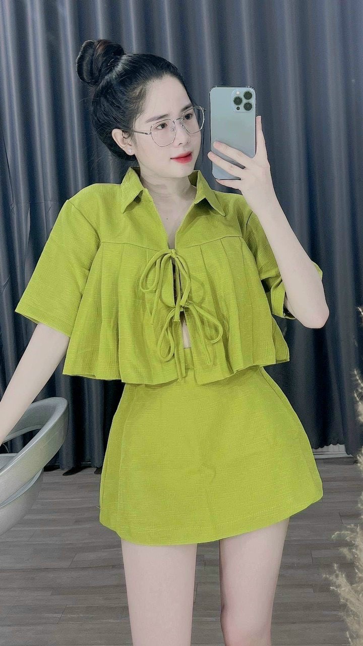 [HCM]set áo lửng chân váy mẫu mới siêu xinh m23