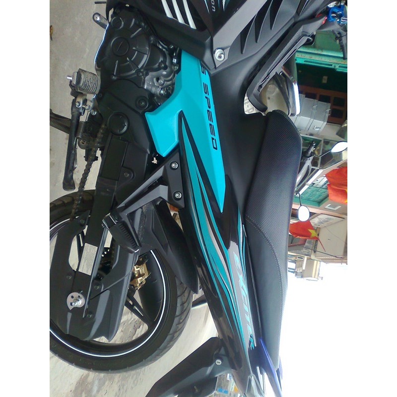 Tem rời exciter 135 Xanh đen